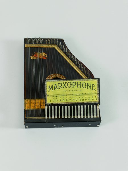 Bereich mechanische Zithern: Marxophonzither, USA (Bild 1)