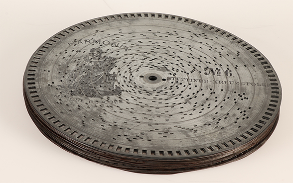 Perforated disc