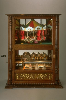 Railway station automaton, Sissach, "Emmenthaler Lied"