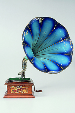 Gramophone à pavillon Helvetia